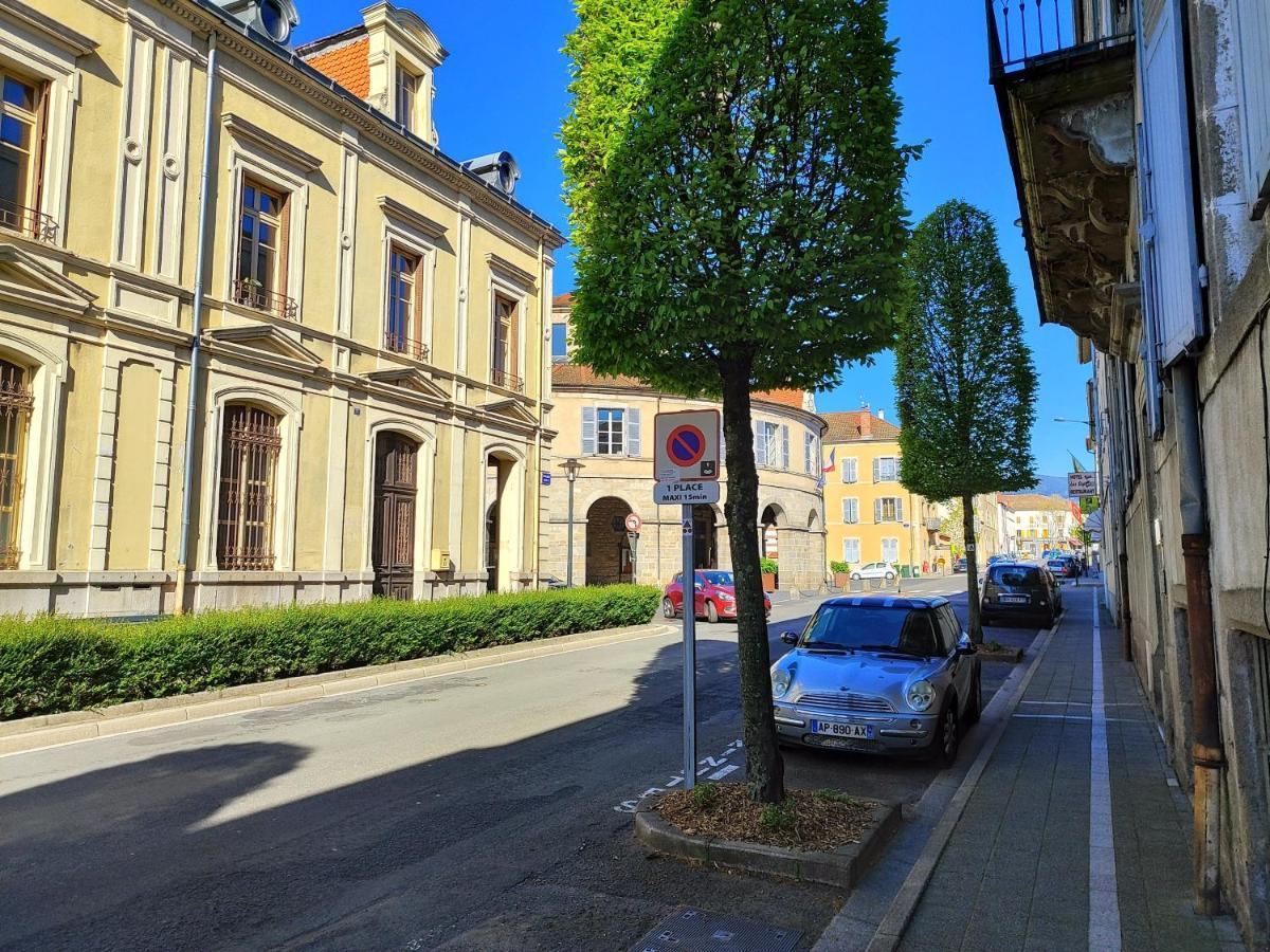 Сasa de vacaciones Chaleureuse Maison De à Côté De La Mairie Ronde *